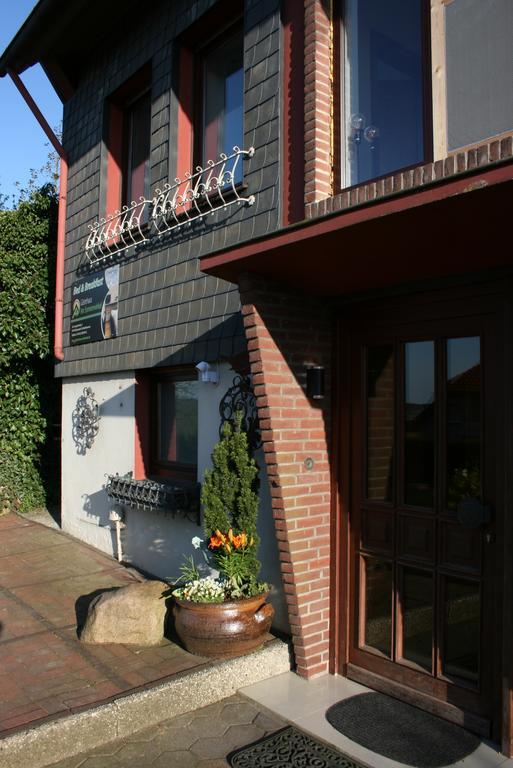 Guest House Am Sonnenwinkel Schledehausen Esterno foto