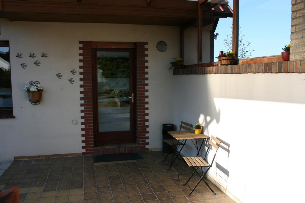 Guest House Am Sonnenwinkel Schledehausen Esterno foto